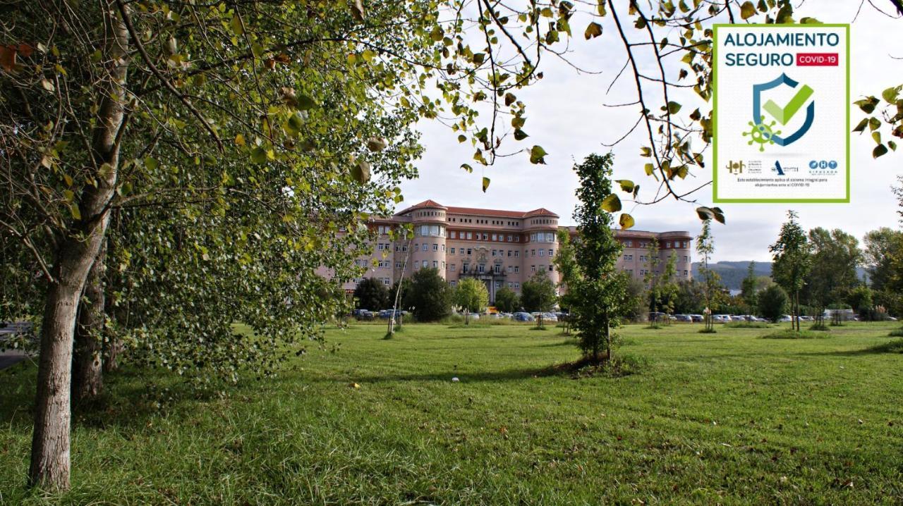 Hotel Seminario Aeropuerto Bilbao Derio Exterior photo