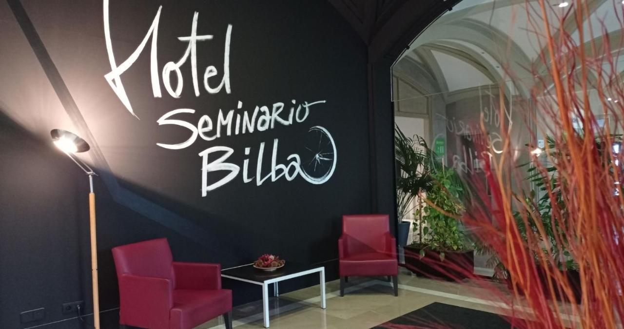 Hotel Seminario Aeropuerto Bilbao Derio Exterior photo